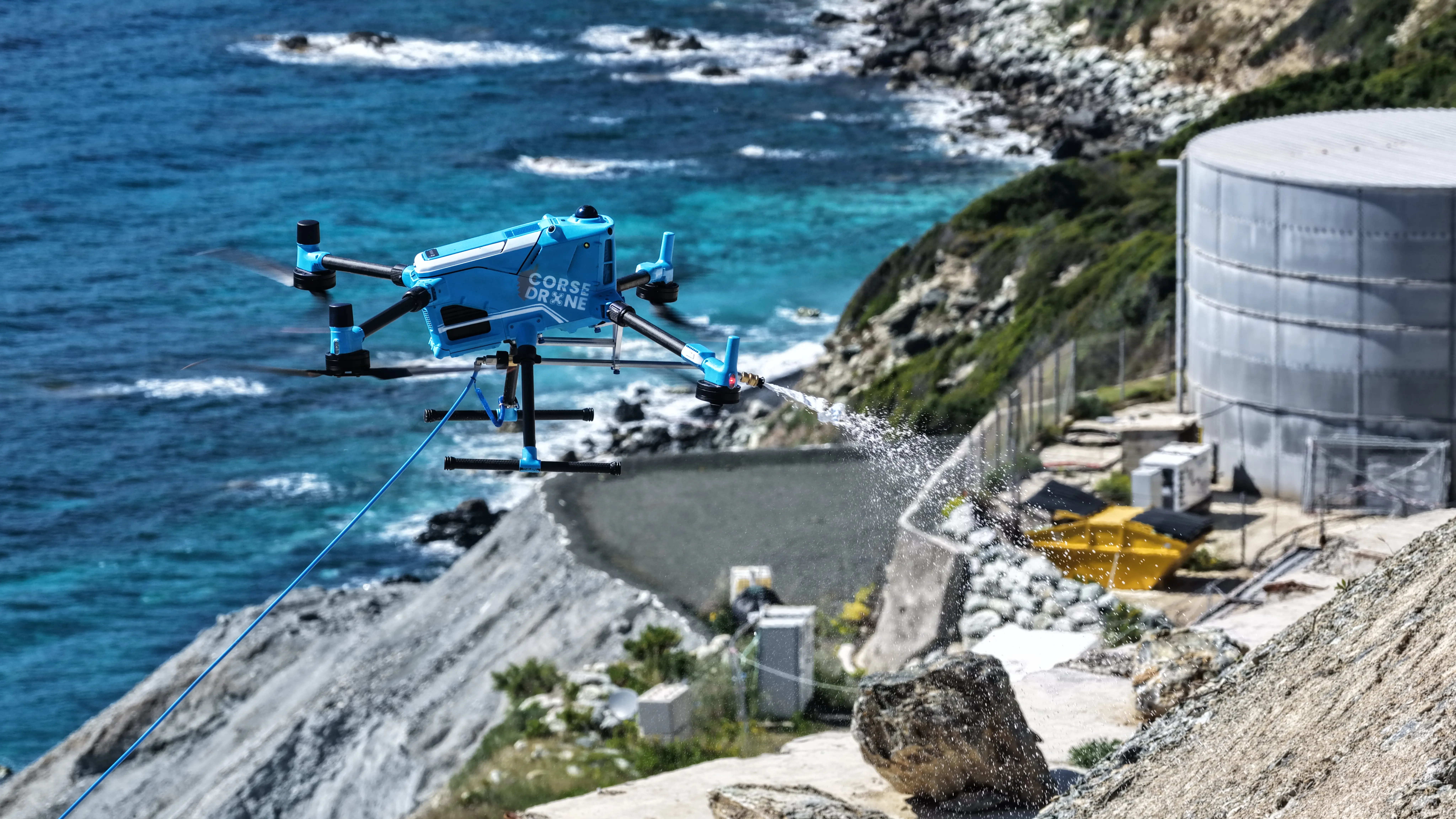 Démantèlement de l'ancienne usine d'amiante de Canari : 1 500 m² fixés par drone en 2 jours pour Térélian / Vinci
